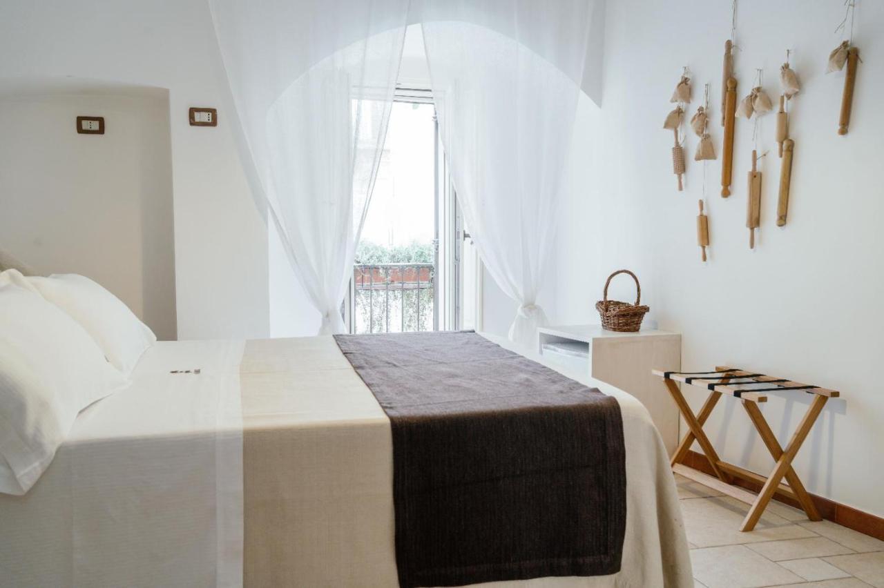 אלטאמורה Il Claustro - Bed And Breakfast מראה חיצוני תמונה