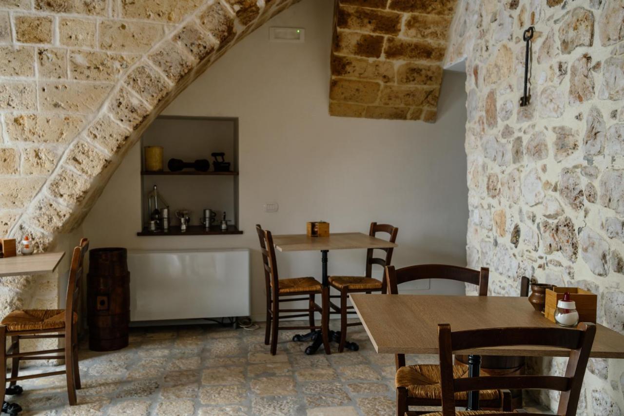 אלטאמורה Il Claustro - Bed And Breakfast מראה חיצוני תמונה