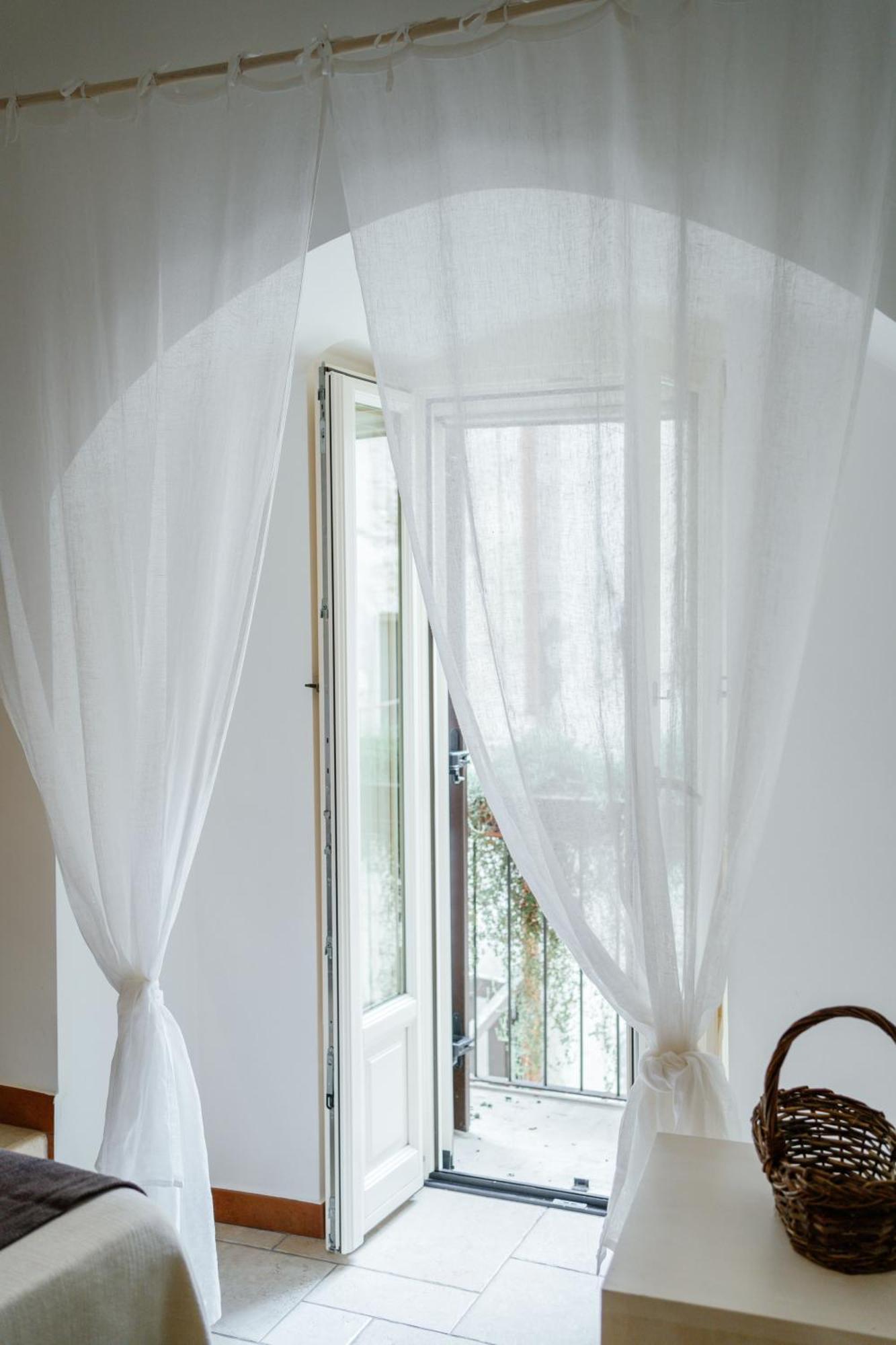 אלטאמורה Il Claustro - Bed And Breakfast מראה חיצוני תמונה